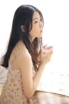 杨棋涵李美熙